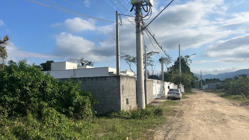 TERRENO À VENDA – GOLFINHO - Caraguatatuba - 