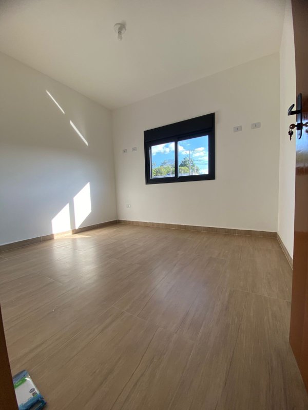 LINDA CASA NA VILA RUBI - Franco da Rocha - 