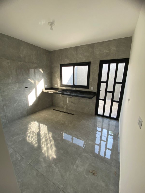 LINDA CASA NA VILA RUBI - Franco da Rocha - 