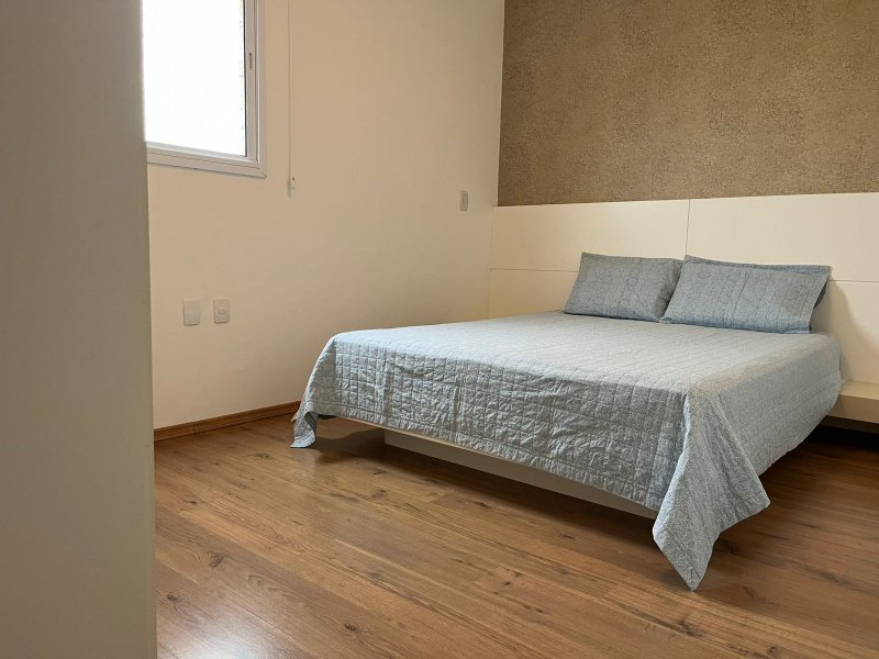 Apartamento À VENDA, 85m - 3 Dorm. 1 Suíte - R$ 670.000 - PLAZA MADRID - Sorocaba SP Rua Raul Pompéia Sorocaba - 