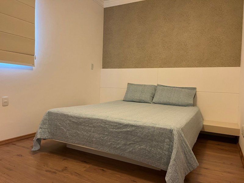 Apartamento À VENDA, 85m - 3 Dorm. 1 Suíte - R$ 670.000 - PLAZA MADRID - Sorocaba SP Rua Raul Pompéia Sorocaba - 