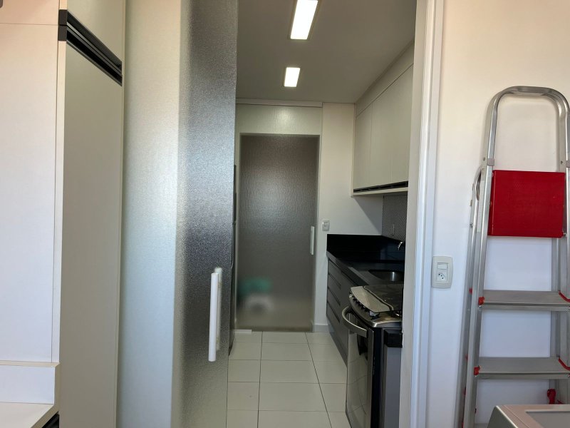 Apartamento À VENDA, 85m - 3 Dorm. 1 Suíte - R$ 670.000 - PLAZA MADRID - Sorocaba SP Rua Raul Pompéia Sorocaba - 