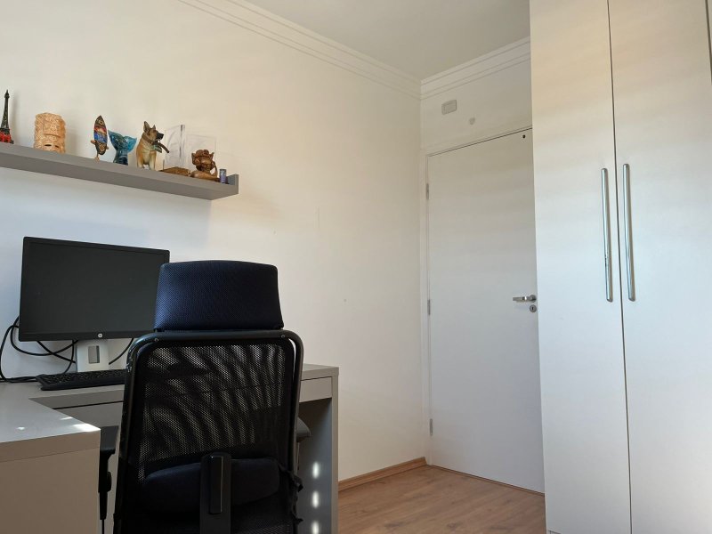 Apartamento À VENDA, 85m - 3 Dorm. 1 Suíte - R$ 670.000 - PLAZA MADRID - Sorocaba SP Rua Raul Pompéia Sorocaba - 