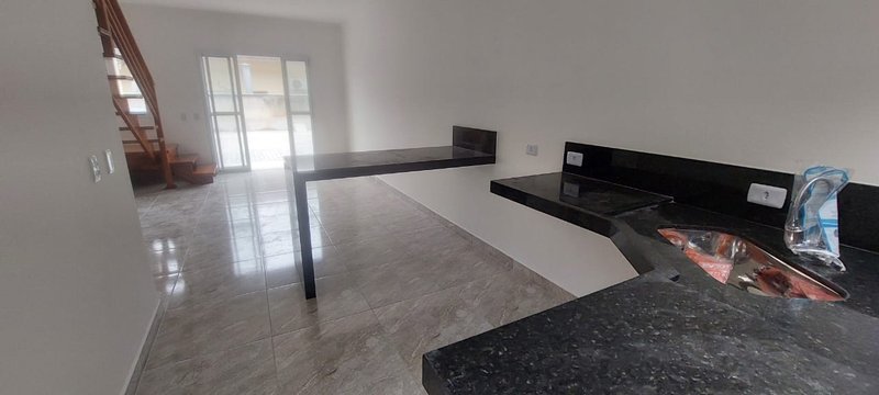 🏡 Oportunidade Imperdível – Sobrados à Venda no Massaguaçu - Caraguatatuba - 