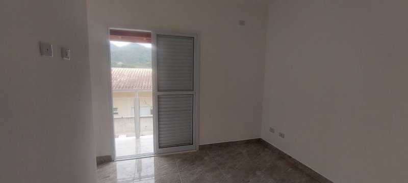 🏡 Oportunidade Imperdível – Sobrados à Venda no Massaguaçu - Caraguatatuba - 