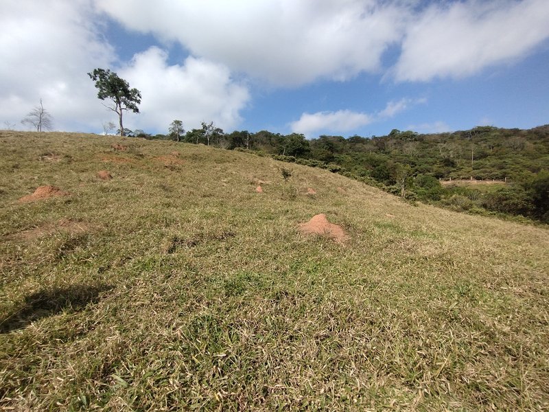 Excelente terreno à venda no Almeida Prado - Igaratá - 