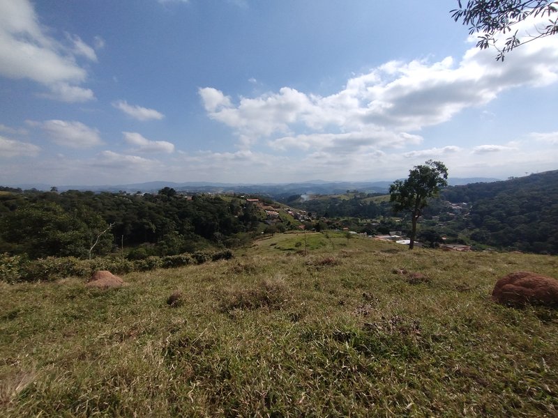 Excelente terreno à venda no Almeida Prado - Igaratá - 