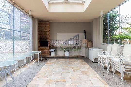 APARTAMENTO PARA LOCAÇÃO EM CHÁCARA SANTO ANTÔNIO COM 3 DORMITÓRIOS E 3 VAGAS DE GARAGEM Rua da Paz São Paulo - 