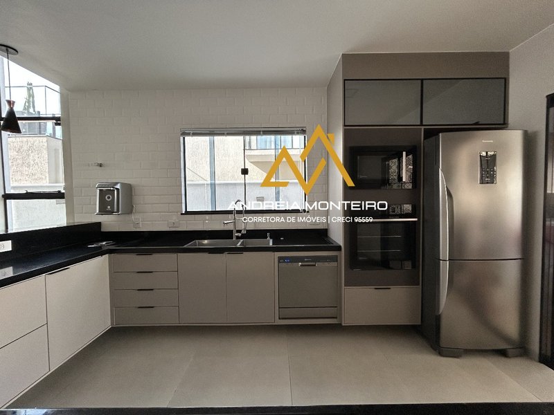 Casa com 3 dormitórios à venda, 195 m² - Alphaville1 - por R$1.280.000,00- Inoã- Maricá Rodovia Ernani Do Amaral Peixoto, Nº S/N - Km 15.5 Maricá - 