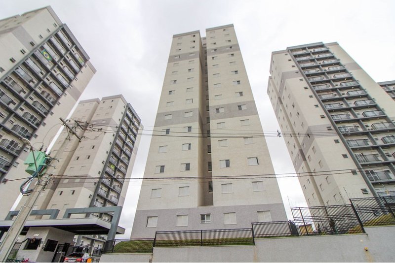 Apartamento à Venda, 53m - R$ 340.000 - 2 Dormitórios - Residencial Platinum - Votorantim Avenida Pedro Ferreira Machado Votorantim - 