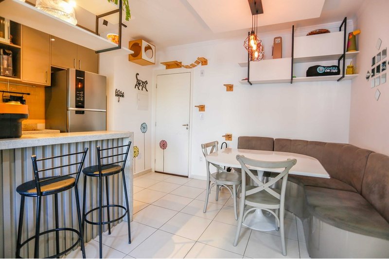 Apartamento à Venda, 53m - R$ 340.000 - 2 Dormitórios - Residencial Platinum - Votorantim Avenida Pedro Ferreira Machado Votorantim - 