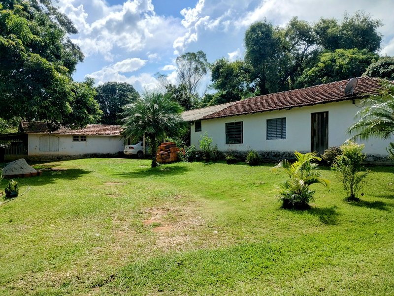 Ótimo sítio à venda no bairro do Pinhal - Jacareí - 