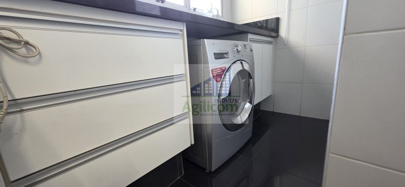 APARTAMENTO MOBILIADO  PARA LOCAÇÃO EM CHÁCARA SANTO ANTÔNIO COM 3 DORMITÓRIOS E 2 VAGAS Rua da Paz São Paulo - 