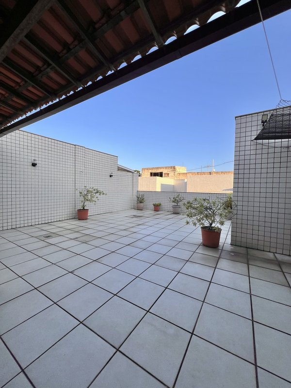 Cobertura duplex com 4 suítes no Jardim Oceânico  Rio de Janeiro - 