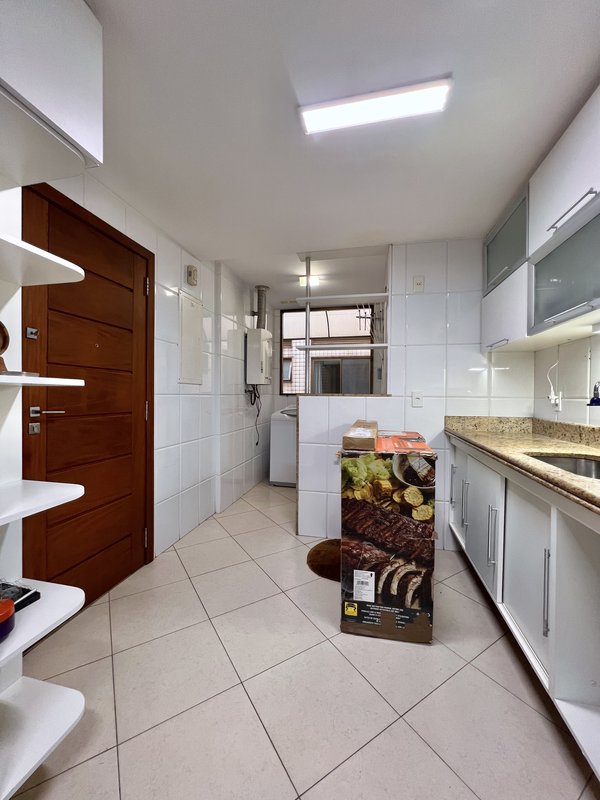 Cobertura duplex com 4 suítes no Jardim Oceânico  Rio de Janeiro - 