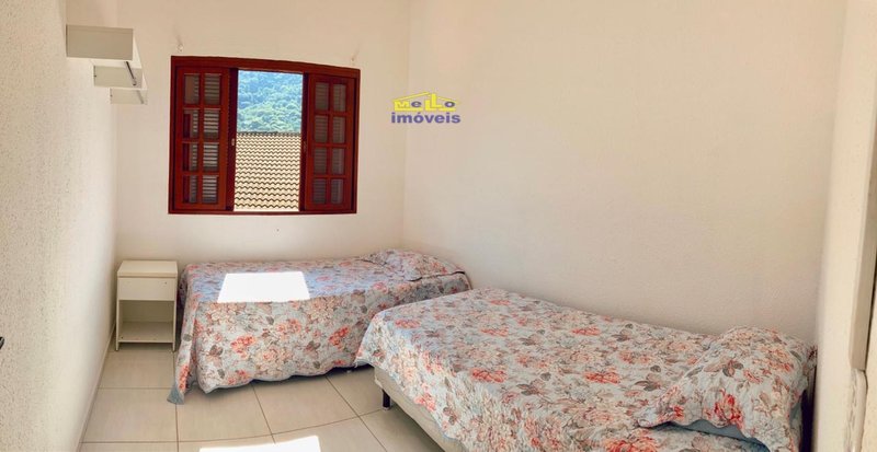 Casa dentro de Condomínio central em Boiçucanga porteira Fechada Estrada do Cascalho São Sebastião - 