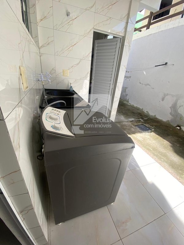 Aluguel R$ 3.600,00 Casa Mobiliada 4/4, 3 Suítes Alto Padrão, Jauá - Camaçari - Camaçari - 