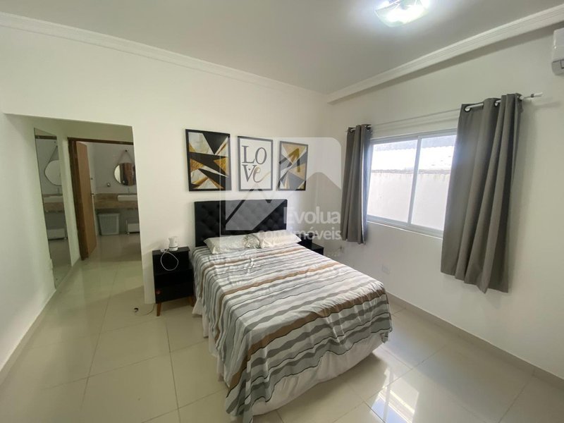 Aluguel R$ 3.600,00 Casa Mobiliada 4/4, 3 Suítes Alto Padrão, Jauá - Camaçari - Camaçari - 