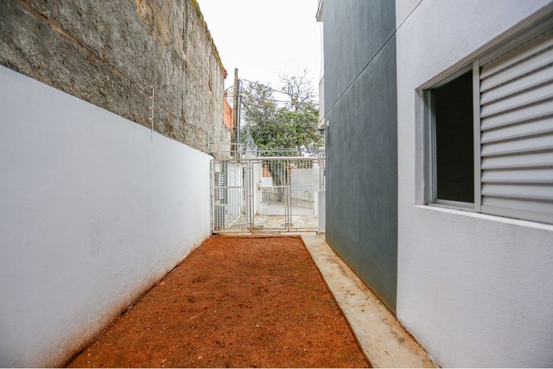 Apartamento À VENDA, 75m - R$ 255.000 - 3 dorm. 1 suíte e garden - Jd. Simus - Sorocaba/SP Alameda das Camélias Sorocaba - 