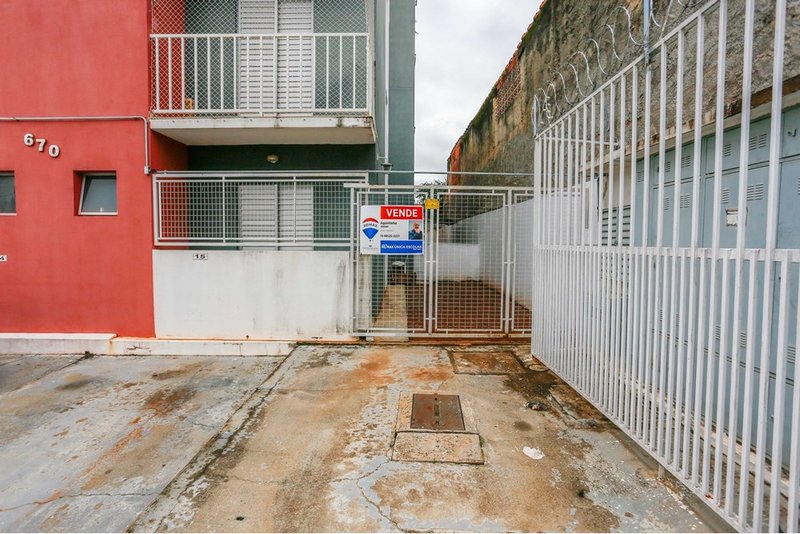 Apartamento À VENDA, 75m - R$ 255.000 - 3 dorm. 1 suíte e garden - Jd. Simus - Sorocaba/SP Alameda das Camélias Sorocaba - 