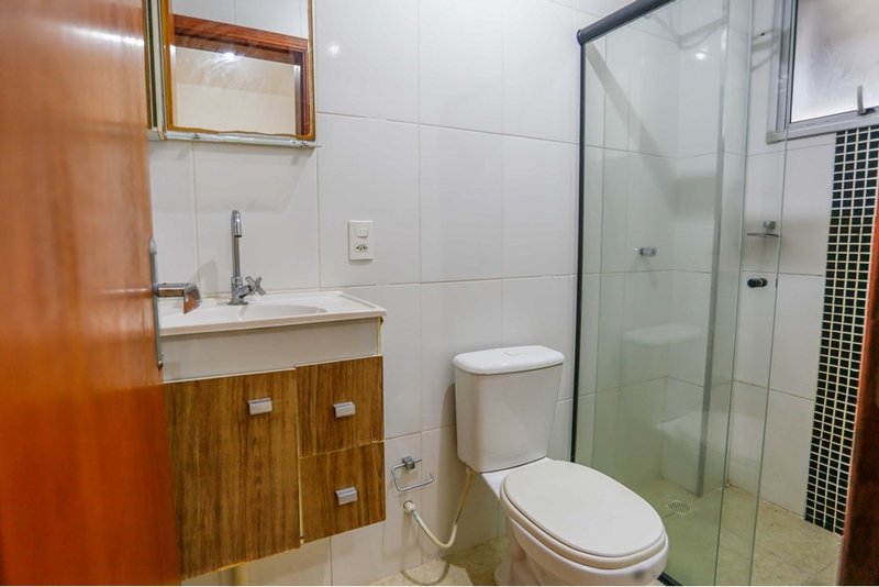 Apartamento À VENDA, 75m - R$ 255.000 - 3 dorm. 1 suíte e garden - Jd. Simus - Sorocaba/SP Alameda das Camélias Sorocaba - 