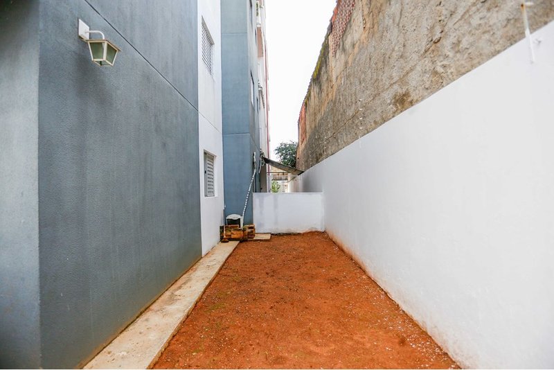 Apartamento À VENDA, 75m - R$ 255.000 - 3 dorm. 1 suíte e garden - Jd. Simus - Sorocaba/SP Alameda das Camélias Sorocaba - 