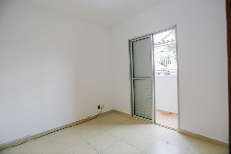 Apartamento À VENDA, 75m - R$ 255.000 - 3 dorm. 1 suíte e garden - Jd. Simus - Sorocaba/SP Alameda das Camélias Sorocaba - 