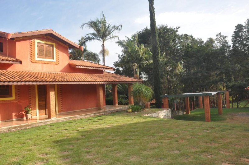 CHACARA TODA MOBILIADA NO CONDOMINO VITASSAY EM BOITUVA/SP  Boituva - 