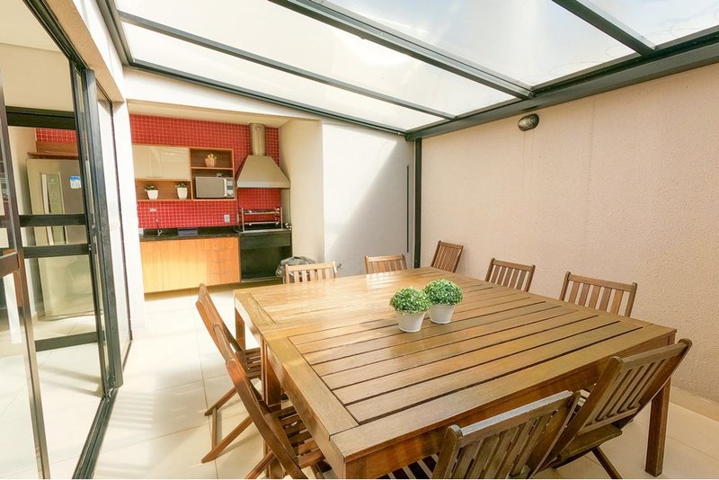 Apartamento à Venda, 64m - 2 Dorm. 1 Suite -  R$ 419.000 - Cond. JR Campolim 1 - Sorocaba Rua Elias Rodrigues Claro Sorocaba - 