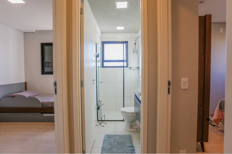 Apartamento à Venda, 64m - 2 Dorm. 1 Suite -  R$ 419.000 - Cond. JR Campolim 1 - Sorocaba Rua Elias Rodrigues Claro Sorocaba - 