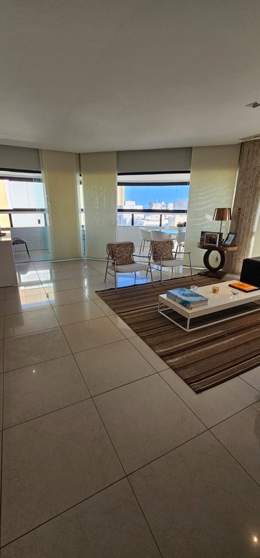 APARTAMENO DECORADO VISTA MAR 4 SUÍTES VARANDA LIVING 3 GARAGENS À VENDA EM ONDINA! Rua Anita Costa Salvador - 