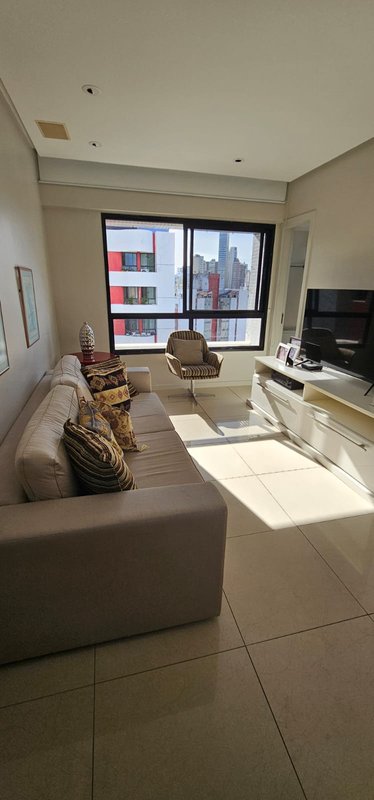 APARTAMENO DECORADO VISTA MAR 4 SUÍTES VARANDA LIVING 3 GARAGENS À VENDA EM ONDINA! Rua Anita Costa Salvador - 