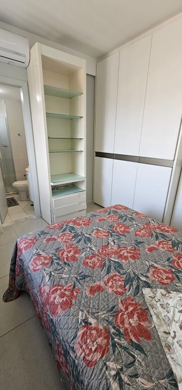 APARTAMENO DECORADO VISTA MAR 4 SUÍTES VARANDA LIVING 3 GARAGENS À VENDA EM ONDINA! Rua Anita Costa Salvador - 