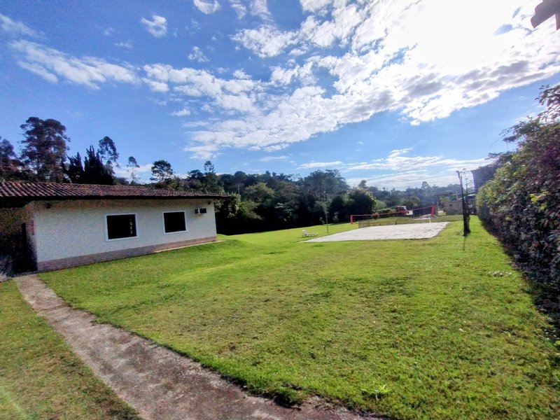 Chácara à venda no condomínio Paraíso de Igaratá - Igaratá - 