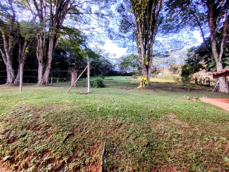 Chácara à venda no condomínio Paraíso de Igaratá - Igaratá - 
