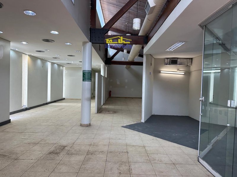 PRÉDIO COMERCIAL NA AVENIDA PRINCIPAL PARA LOCAÇÃO Avenida Walkir Vergani São Sebastião - 