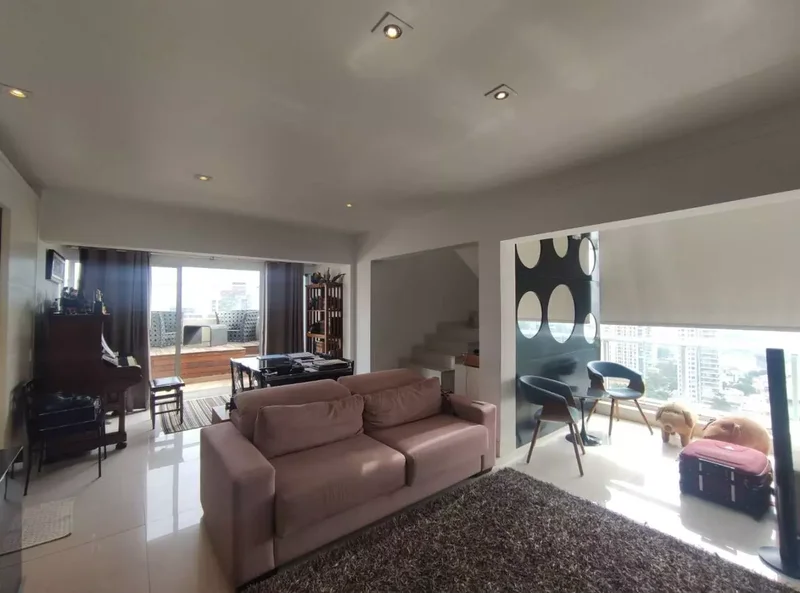 ALUGO OU VENDO COBERTURA – 140M2 – VISTA LIVRE – 3 VAGAS – 2 DORMITÓRIOS Rua Doutor Homem de Melo São Paulo - 