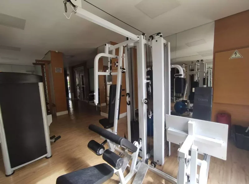 ALUGO OU VENDO COBERTURA – 140M2 – VISTA LIVRE – 3 VAGAS – 2 DORMITÓRIOS Rua Doutor Homem de Melo São Paulo - 