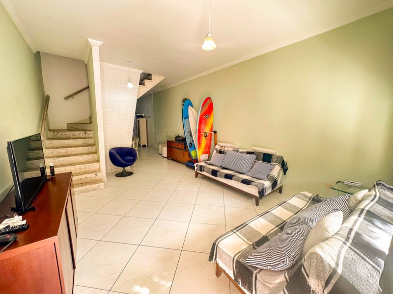 Casa em Condomínio na Praia de Juquehy - LOCAÇÃO ANUAL - São Sebastião - 