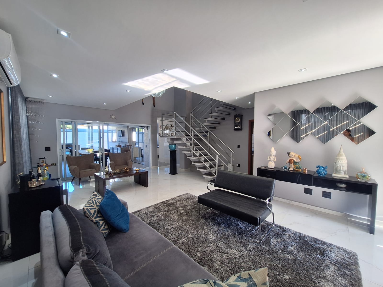 Casa com 3 dormit&oacute;rios &agrave; venda,350m&sup2; - Condom&iacute;nio Ch&aacute;cara Ondina - Sorocaba - SP Avenida Maria Hannickel Nascimento Sorocaba - 