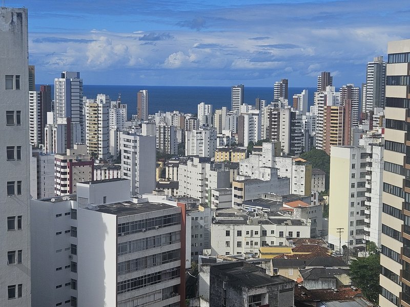 APARTAMENTO VISTA MAR 2 SUÍTES DEPENDÊNCIA COMPLETA 2 GARAGENS À VENDA NA GRAÇA! Rua Humberto de Campos Salvador - 