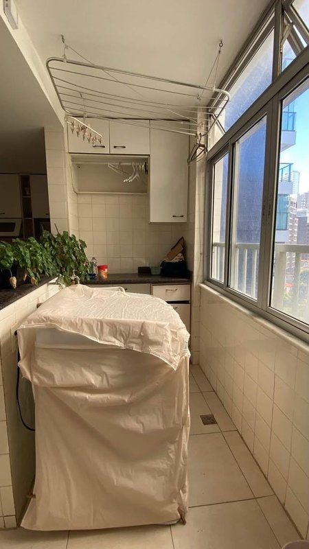 APARTAMENTO NASCENTE 3 QUARTOS SUÍTE DEPENDÊNCIA COMPLETA GARAGEM À VENDA NA BARRA! Rua Marquês de Caravelas Salvador - 