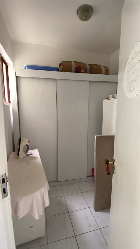APARTAMENTO NASCENTE 4 QUARTOS SUÍTE VARANDA DEPENDÊNCIA 2 GARAGENS À VENDA NA BARRA! Rua Florianópolis Salvador - 