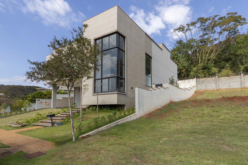 Casa à Venda Condomínio Alphaville III - Ribeirão Preto/SP Rua Luiz Zaccaro Netto Ribeirão Preto - 