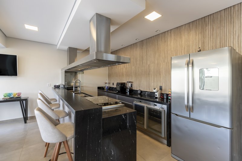 Casa à Venda Condomínio Alphaville III - Ribeirão Preto/SP Rua Luiz Zaccaro Netto Ribeirão Preto - 