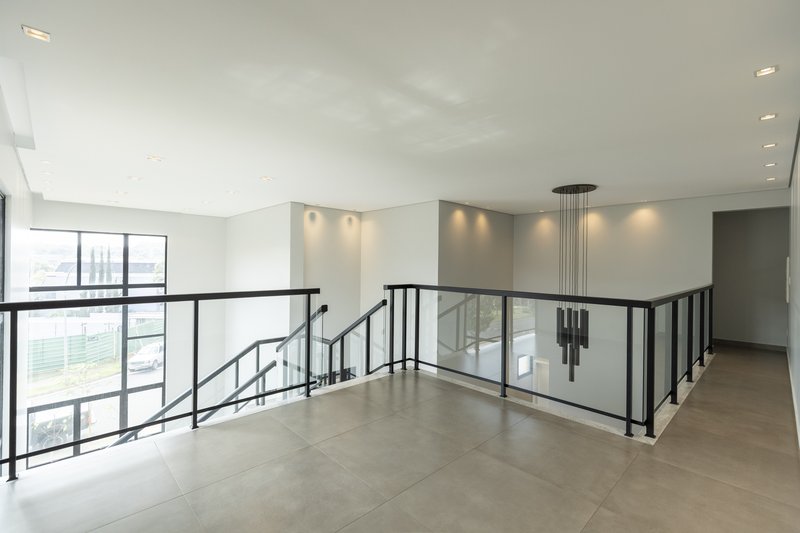 Casa à Venda Condomínio Alphaville III - Ribeirão Preto/SP Rua Luiz Zaccaro Netto Ribeirão Preto - 