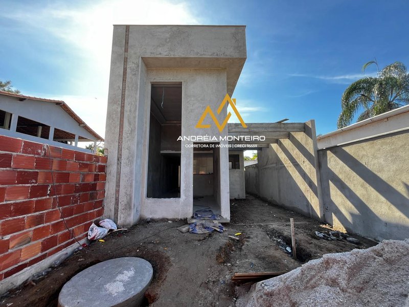 Casa com 2 quartos à venda, 75 m² por R$ 385.000,00 - São José de Imbassaí - Maricá/RJ - Maricá - 