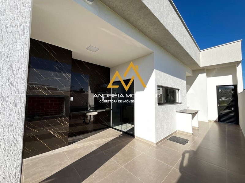 Casa com 3 dormitórios à venda, 140m² por R$895.000 - Cajueiros (Itaipuaçu) - Maricá/RJ - Maricá - 
