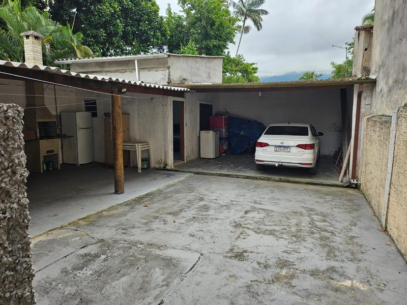 🏡 Oferta imperdível desta linda casa! - Caraguatatuba - 