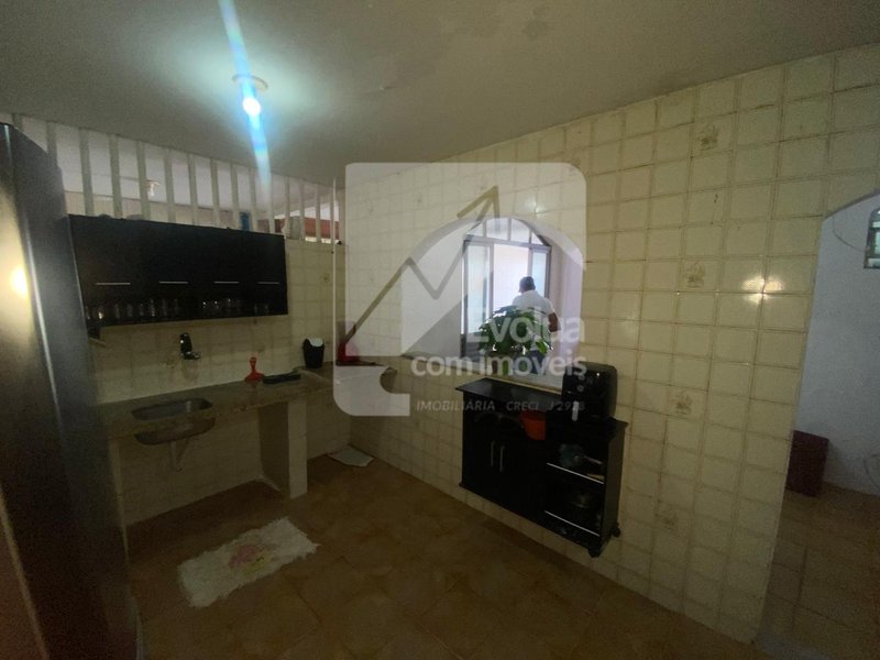 Casa à Venda em Itapuã – Próxima à Lagoa do Abaeté 3 Quartos | 2 Suítes - Salvador - 